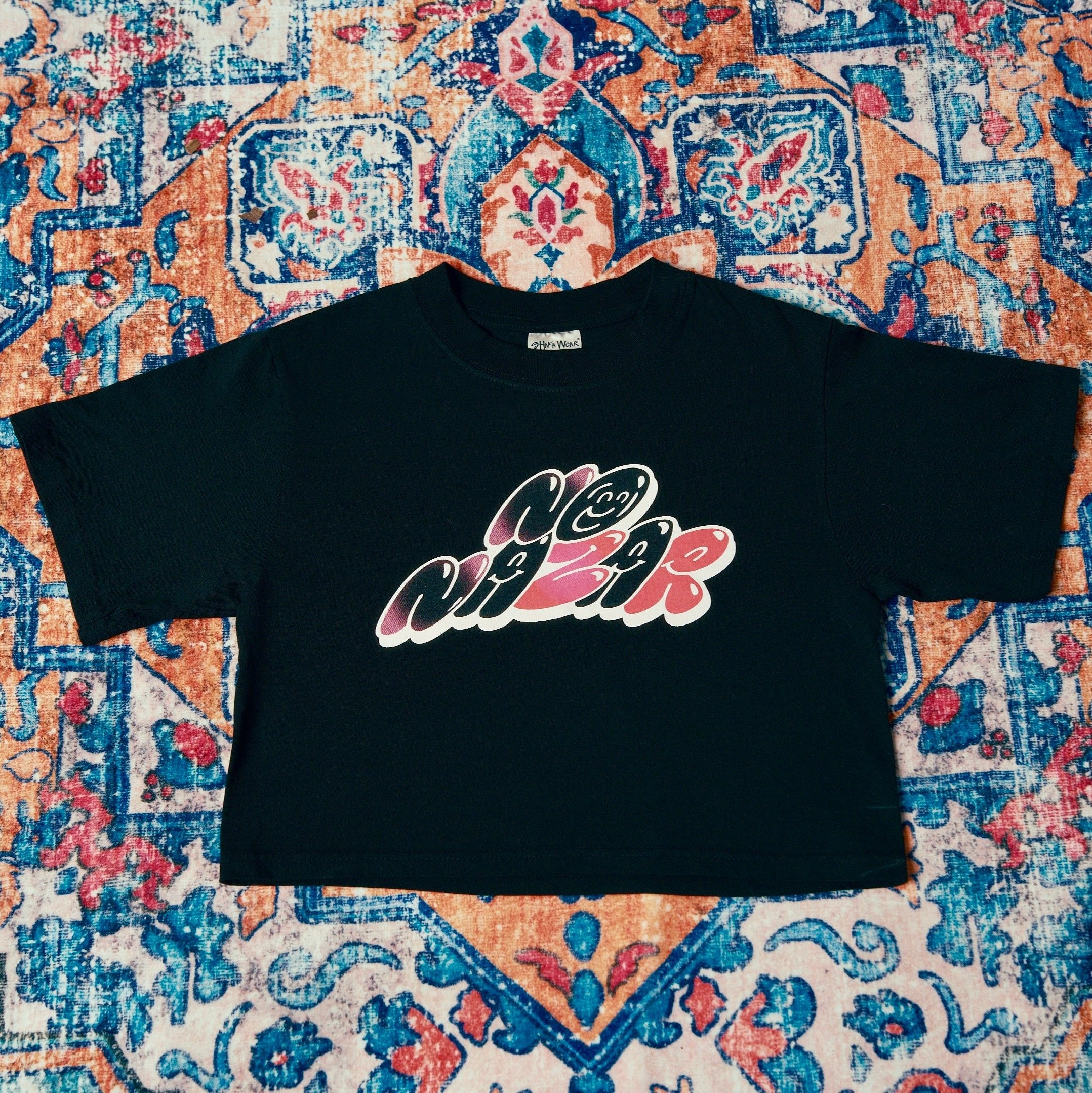 Graffiti Tee - Crop Top - Black